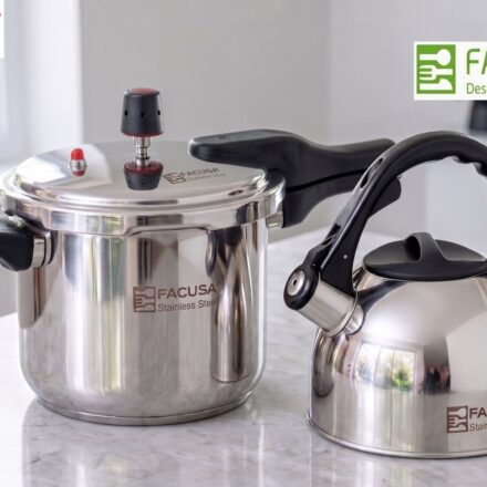 Set de Olla a presión 5 Litros y tetera de 2.50 litros Acero Inoxidable Facusa
