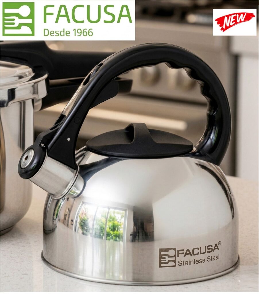 Tetera Facusa de 2.5 litros con Silbador