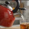 Tetera Facusa de 3 litros Roja con Silbador - 100% Garantia